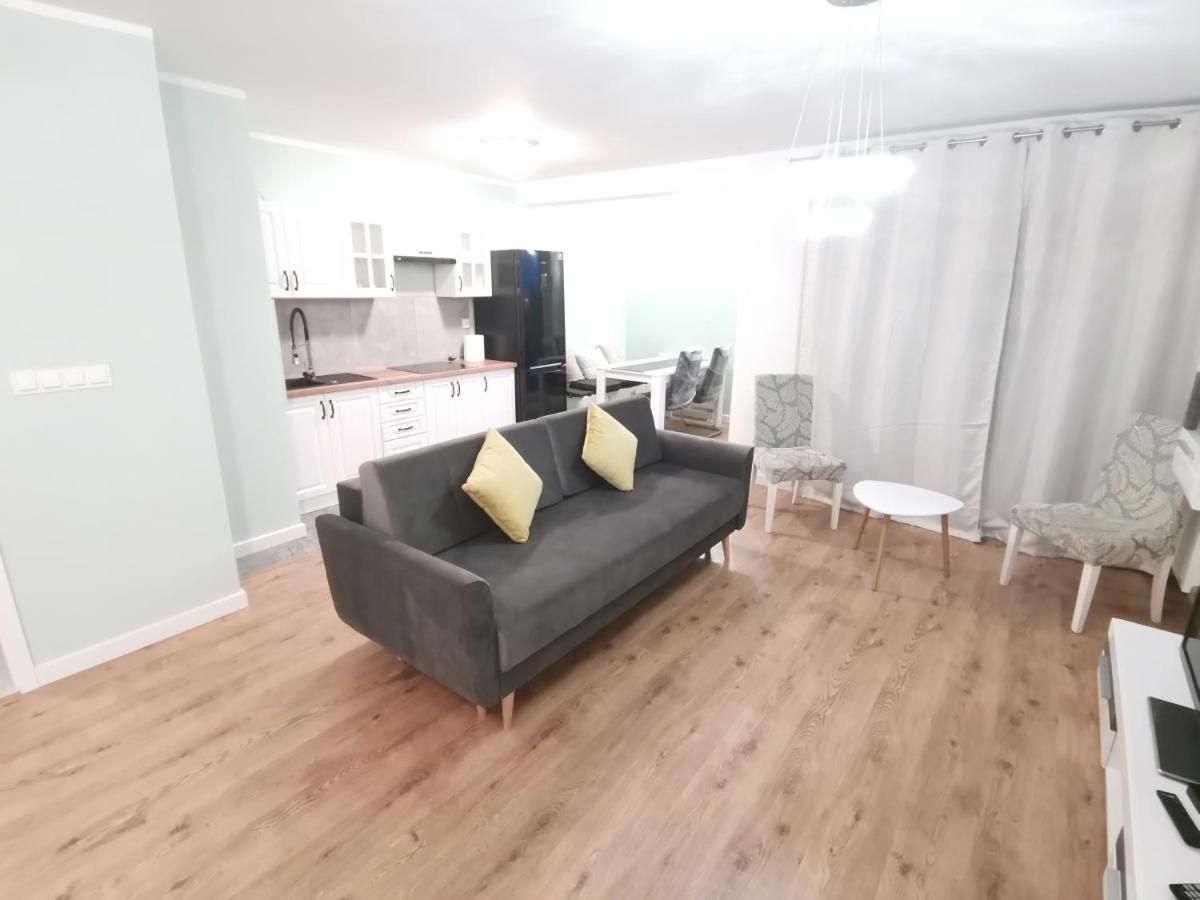Maglonia Apartment Breslavia Esterno foto